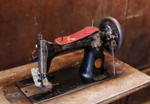 云南發(fā)現(xiàn)136年老宅,56扇窗值幾百萬,一臺縫紉機幾百萬不賣