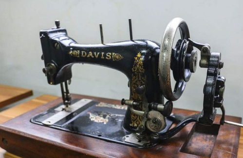 以前的老式縫紉機,放到現(xiàn)在值多少錢 答案你絕對想不到