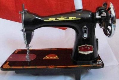 老家不用的縫紉機(jī)也能賣&ldquo;高價(jià)&rdquo;?一臺(tái)一萬塊,背后有何秘密?