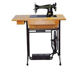 縫紉機(jī)下面吃布怎么辦