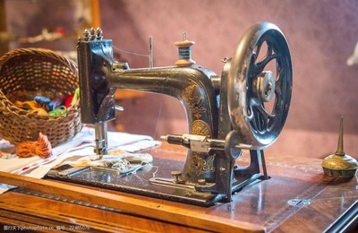 縫紉機(jī)圖片-