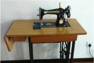 腳踏式縫紉機(jī)一臺(tái) 飛人牌 9成新